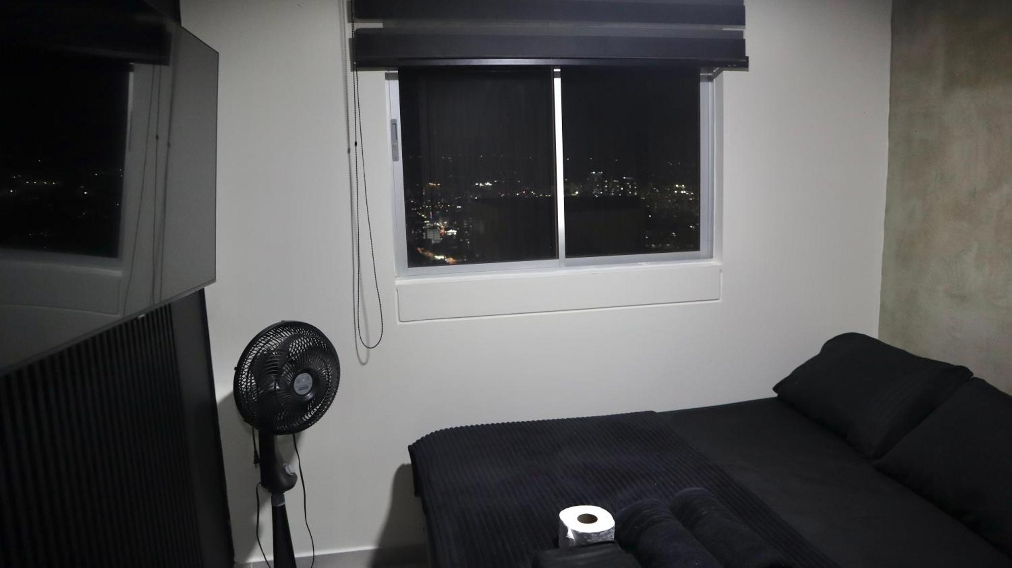 Apartment Privado Con Vista En El Centro De B/ga *
